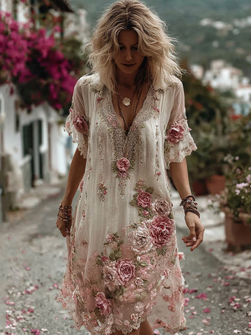 Vestido corto vintage con bordado floral 